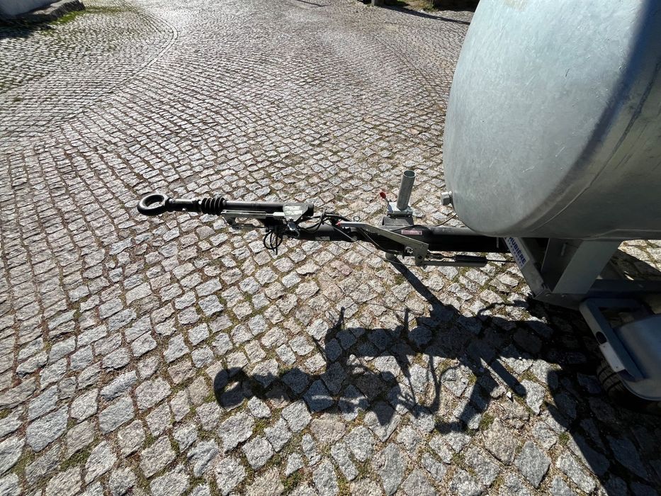 Vendo cisterna como nova