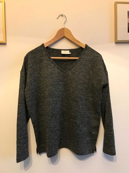 Szary sweterek w dekolt typu serek, Kaffe, r. S