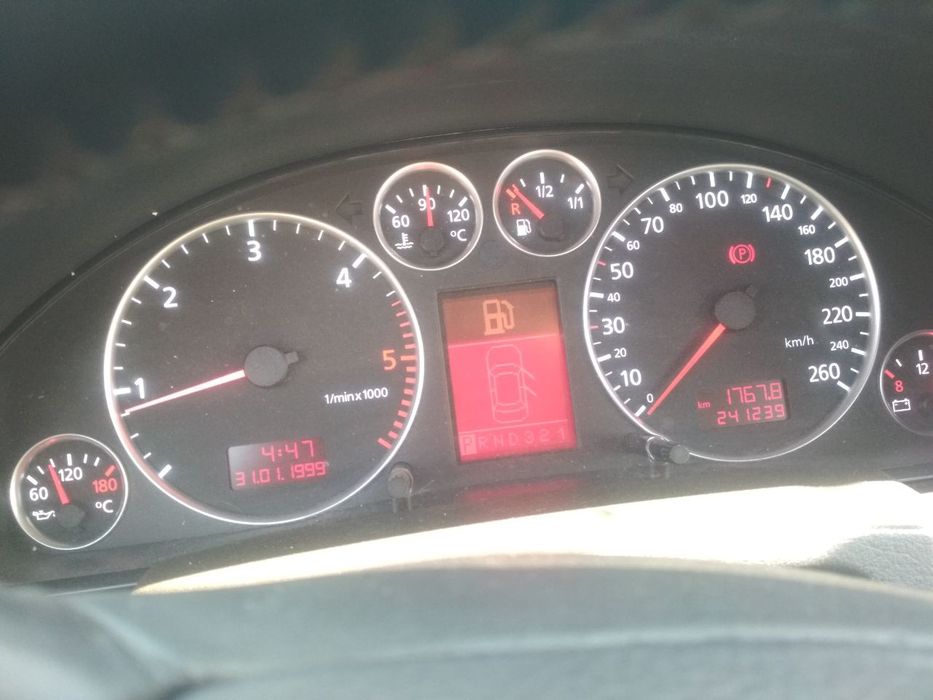 Продам свою ,,Лялю,,Ауді а6