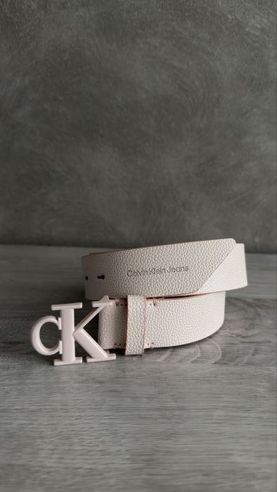 Жіночий шкіряний ремінь від Calvin Klein Jeans