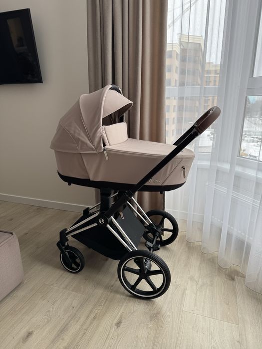 Візочок Cybex Priam, автолюлька Cybex Cloud T, база T isofix