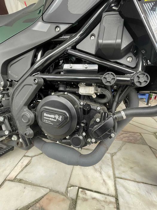 Benelli Leoncino 250