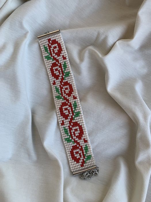 Браслет з бісеру