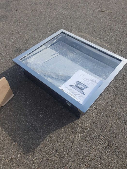 Сонячна Воскотопка на 2 рамки, нержавіюча. Пошкоджене скло