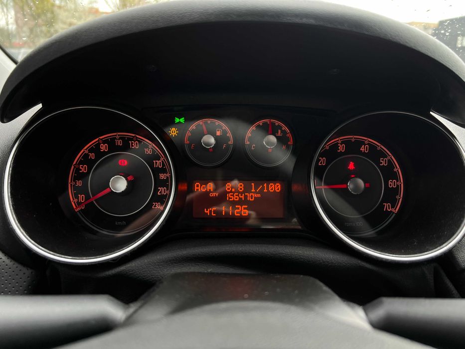 Fiat Punto 2011 року