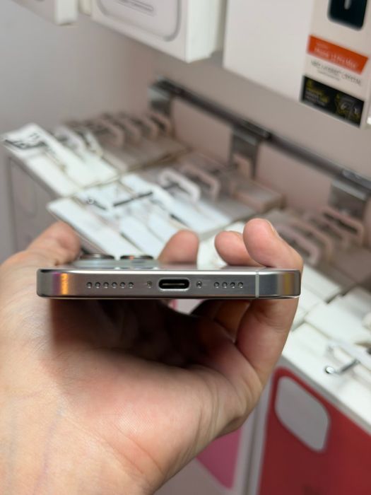 Iphone 16 pro max 256gb natural titanium. Обмен. Гарантия.