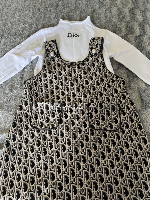 Красивый сарафан и гольф Dior