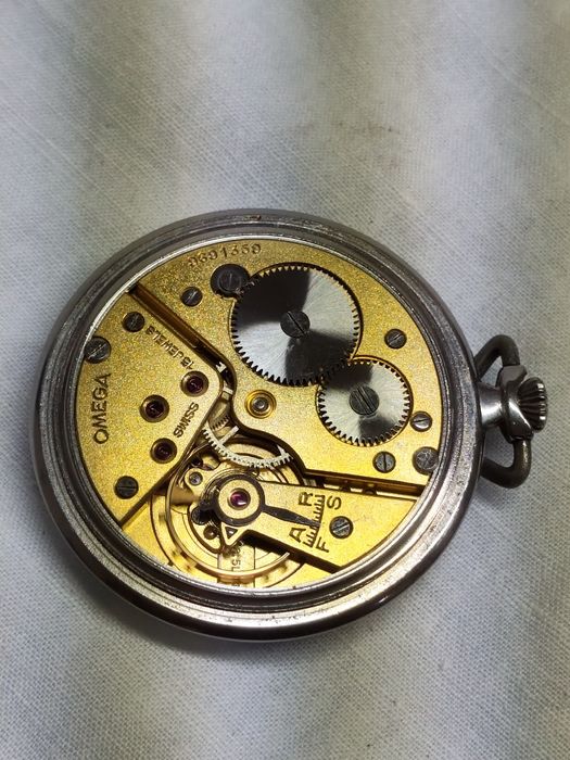 Relógio de bolso Omega a funcionar perfeitamente