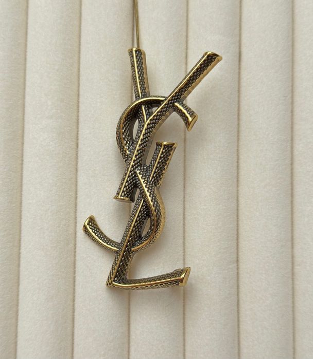 Broszka snake Logo