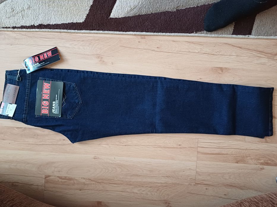 Jeansy prosta nogawka 30