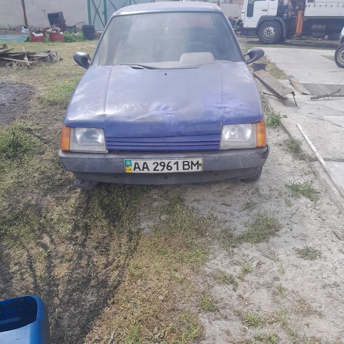 Продам авто мобиль славуту