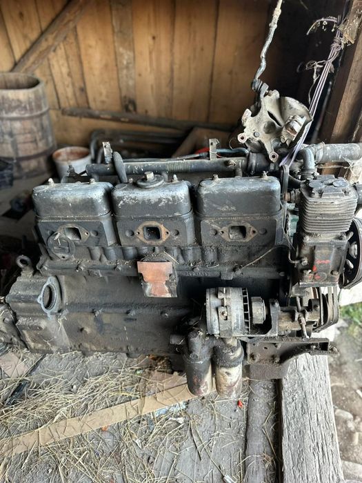 Двигун star 200. Є багато запчастин