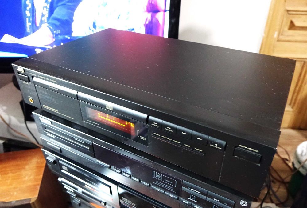 Odtwarzacz CD JVC XL V 242BK