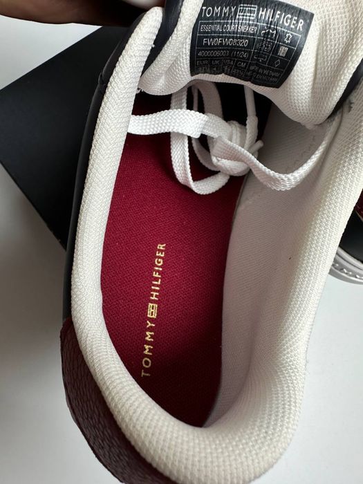 Tommy Hilfiger r.37