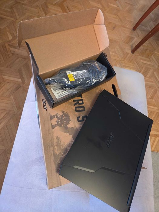 ACER Nitro 5 15.6" 144Hz i5-11400H 16GB RAM 512GB SSD RTX3060
