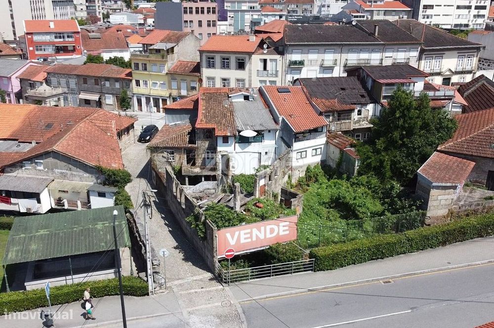 Prédio no centro de Guimarães