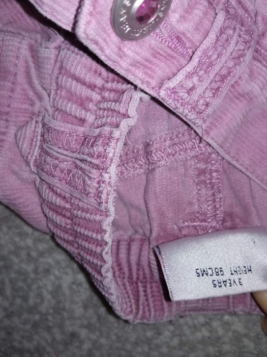 Liliowa fioletowa sztruksowa spódniczka z motylkami 98-104