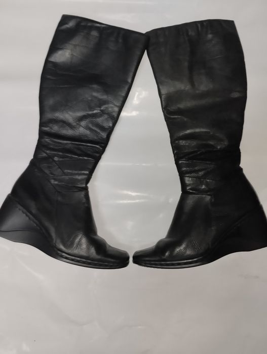 Женские кожаные зимние сапоги