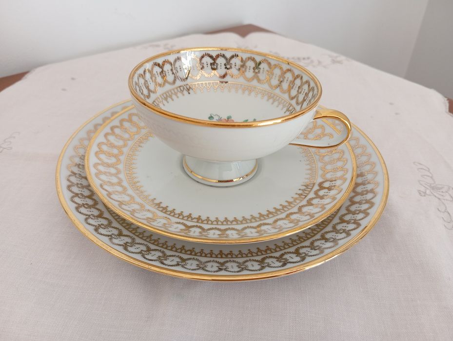 Trio de Chá porcelana antiga Alemanha Ocidental