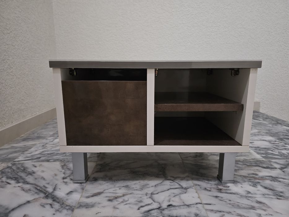 Móvel de sala para TV c/  conjunto mesa de centro