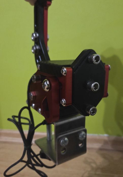 Hamulec ręczny hydrołapa PC