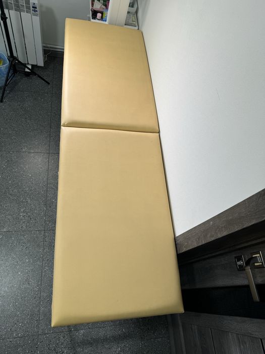 Кушетка для бьюти сферы