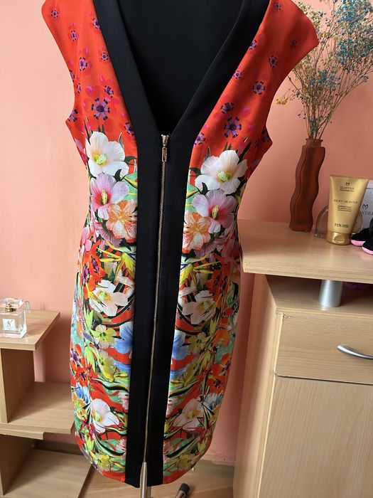 Sukienka pomarańczowa w kwiatki damska XXL 44 Star