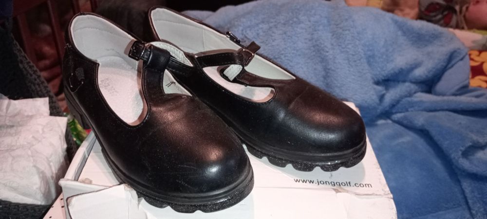 Туфлі 32 розмір шкіряні