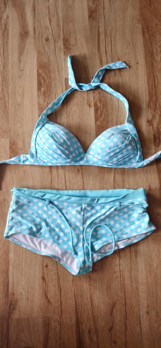 Strój  dwuczęściowy 42