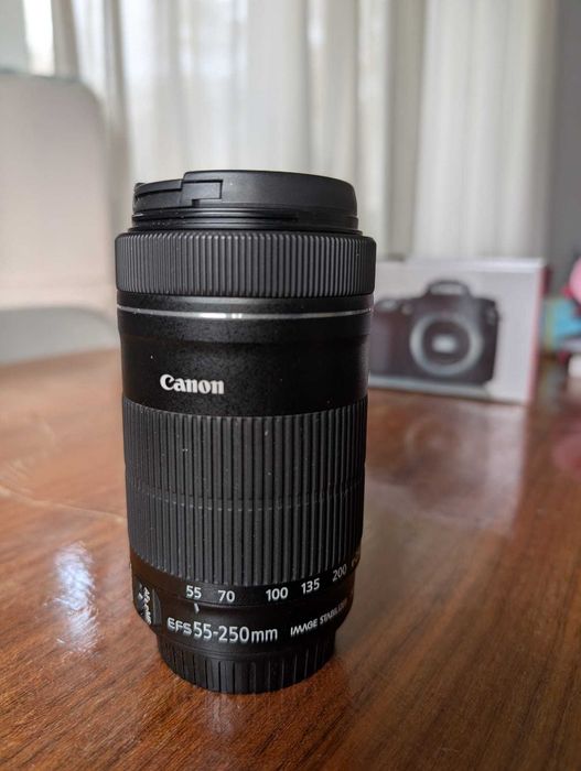 Canon EOS 90D (Como Nova / Like New) + 18-55mm + 55-250mm IS STM