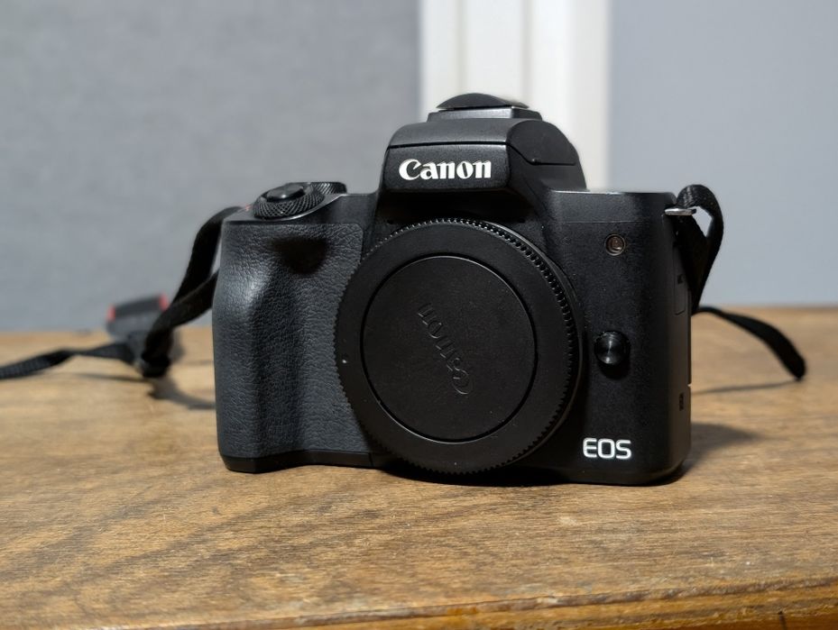 Canon EOS M50 dwa obiektywy, torba gratis