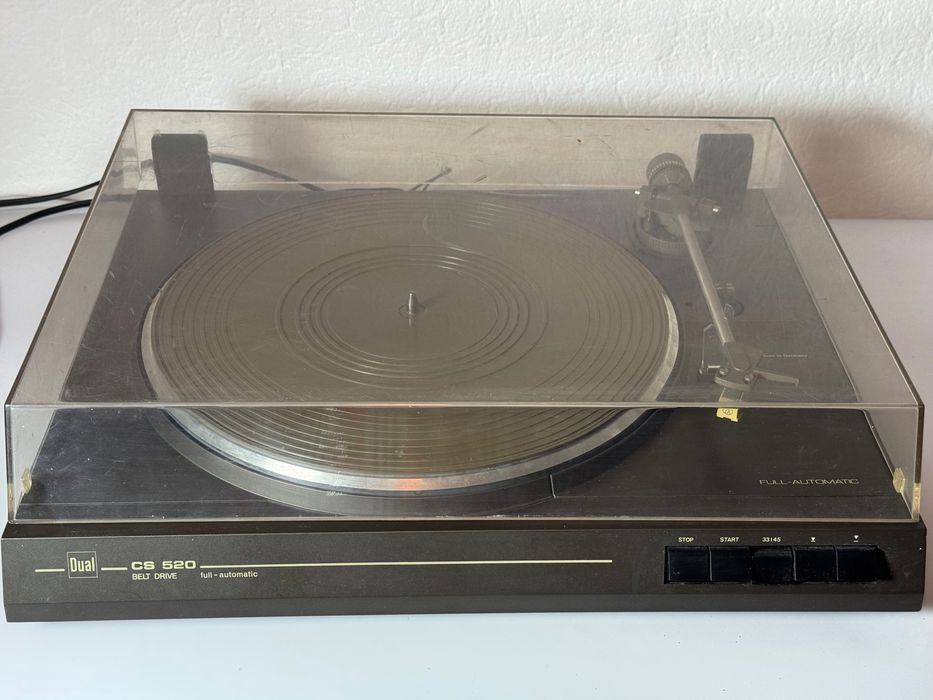 Виниловый проигрыватель Dual CS 520 (Германия)