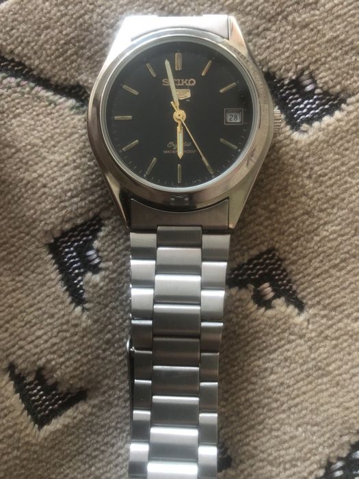 Продам часы наручные Seiko