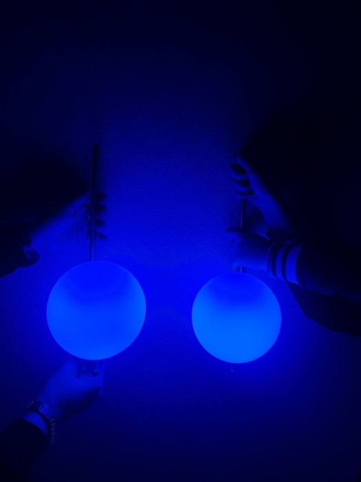 Настінна LED лампа,що заряджається і працює без світла