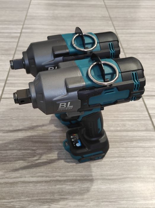 Акумуляторний гайковерт