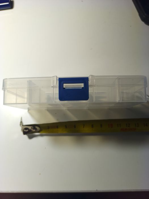 Органайзер пластиковий 10 комірок; висота 2см, ширина 6,5