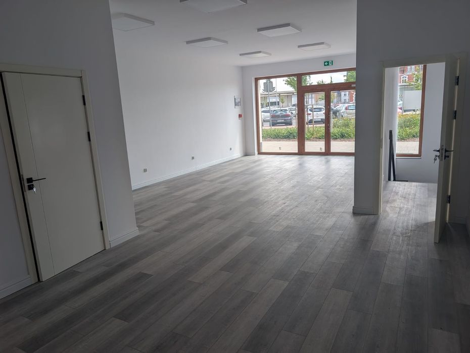 Lokal usługowy 60 m² | Parter | Duża witryna | Świetna lokalizacja