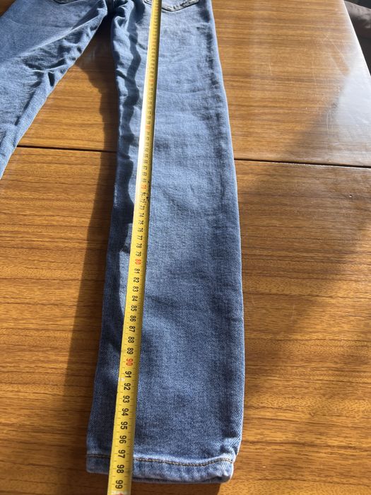 Джинси фірмові гарні