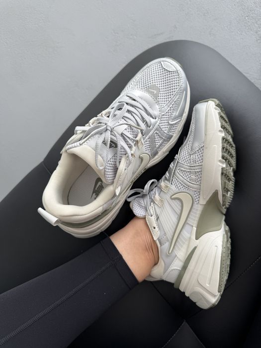 Кросівки Кроссовки Nike V2K Runtekk Silver Olive White демісезон