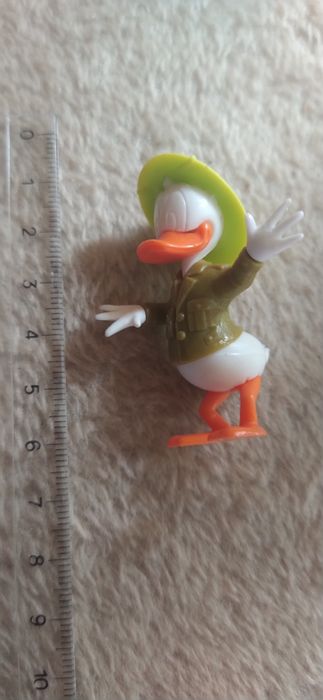 Boneco antigo ovo Kinder