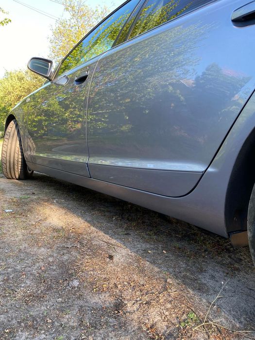 Продам ауді а6 с6 2.4