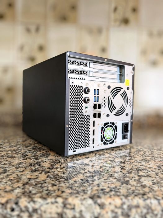 NAS QNAP TVS-682512893822646374403