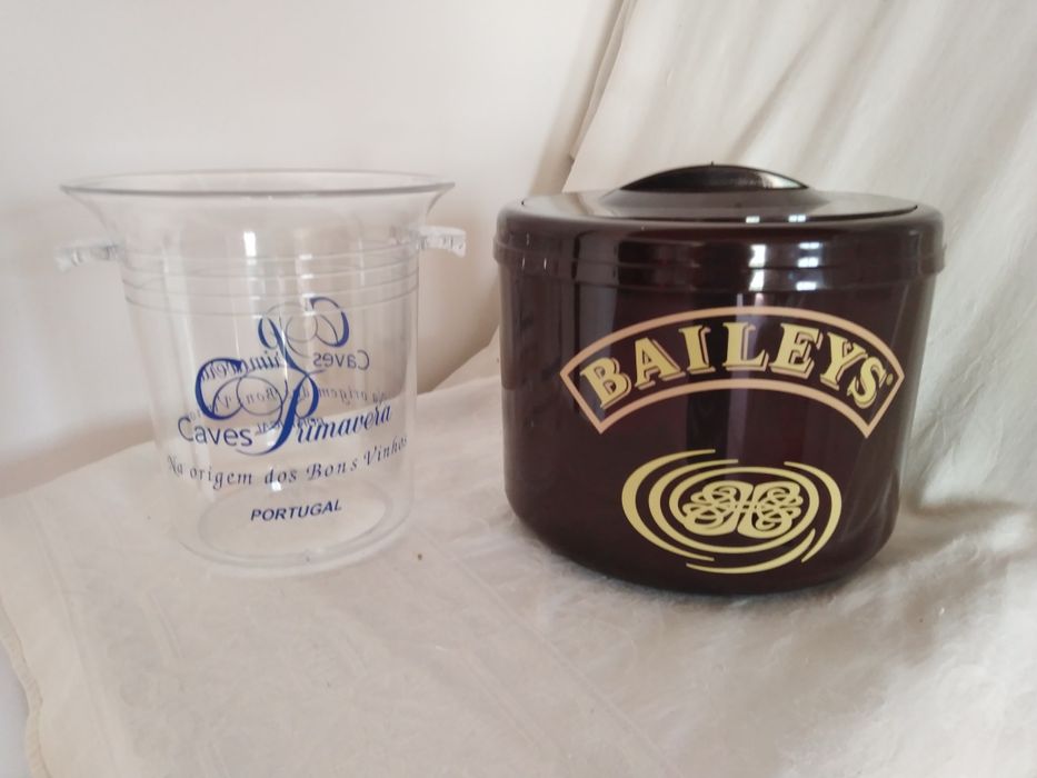 Balde para Gelo Com Tampa +Frapé