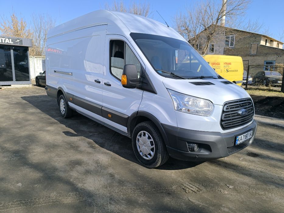 Оренда прокат вантажного авто буса Ford Transit
