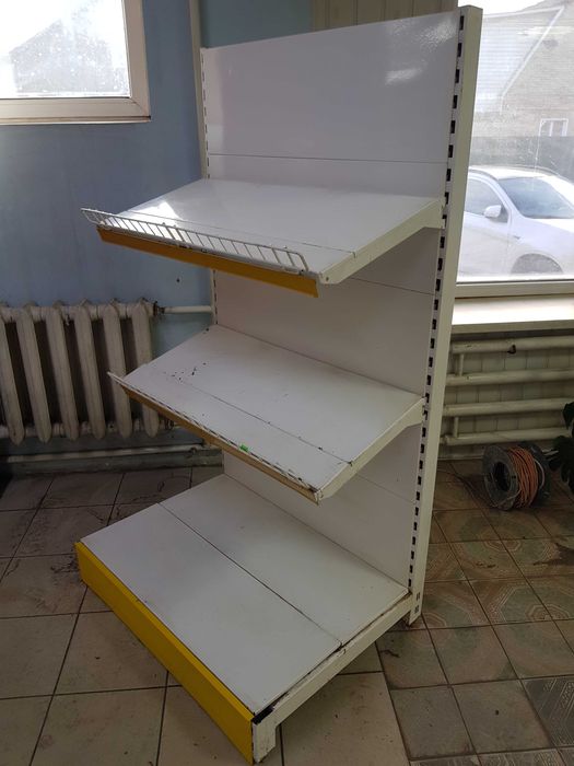 Стелаж пристінний, тумби торгові