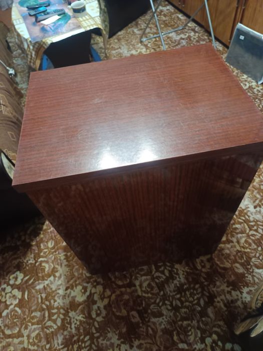 Продам швейную машинку