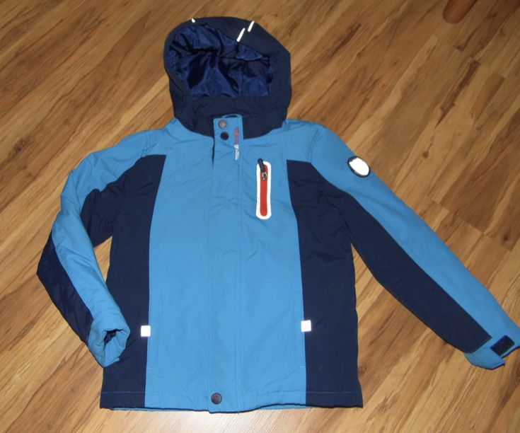 Куртка Деми C&A (Германия) на 7-8 л