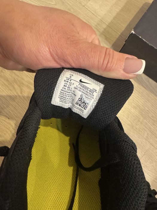 Nike оригинал      .