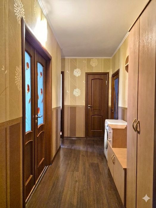 Продаж 3-кімнатної  квартири