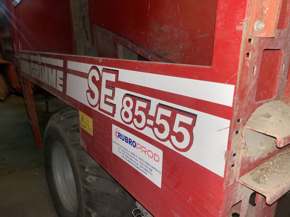 Maquina de batatas grimme